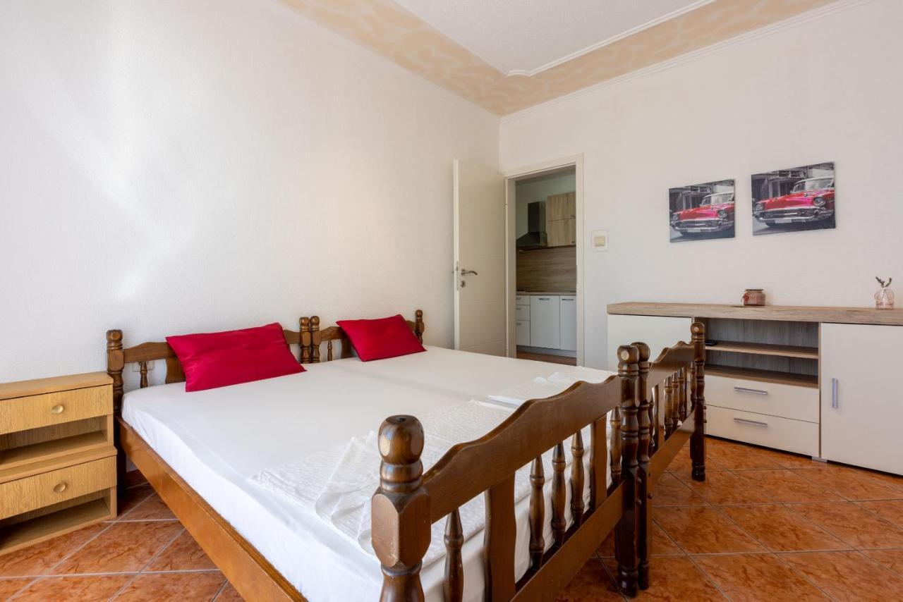 Apartments Pera Селце Экстерьер фото