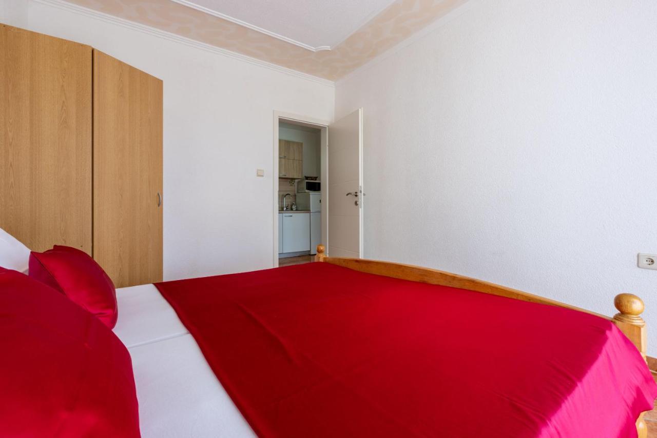 Apartments Pera Селце Экстерьер фото