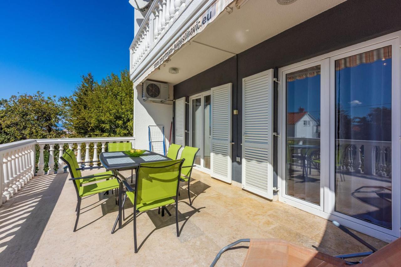 Apartments Pera Селце Экстерьер фото