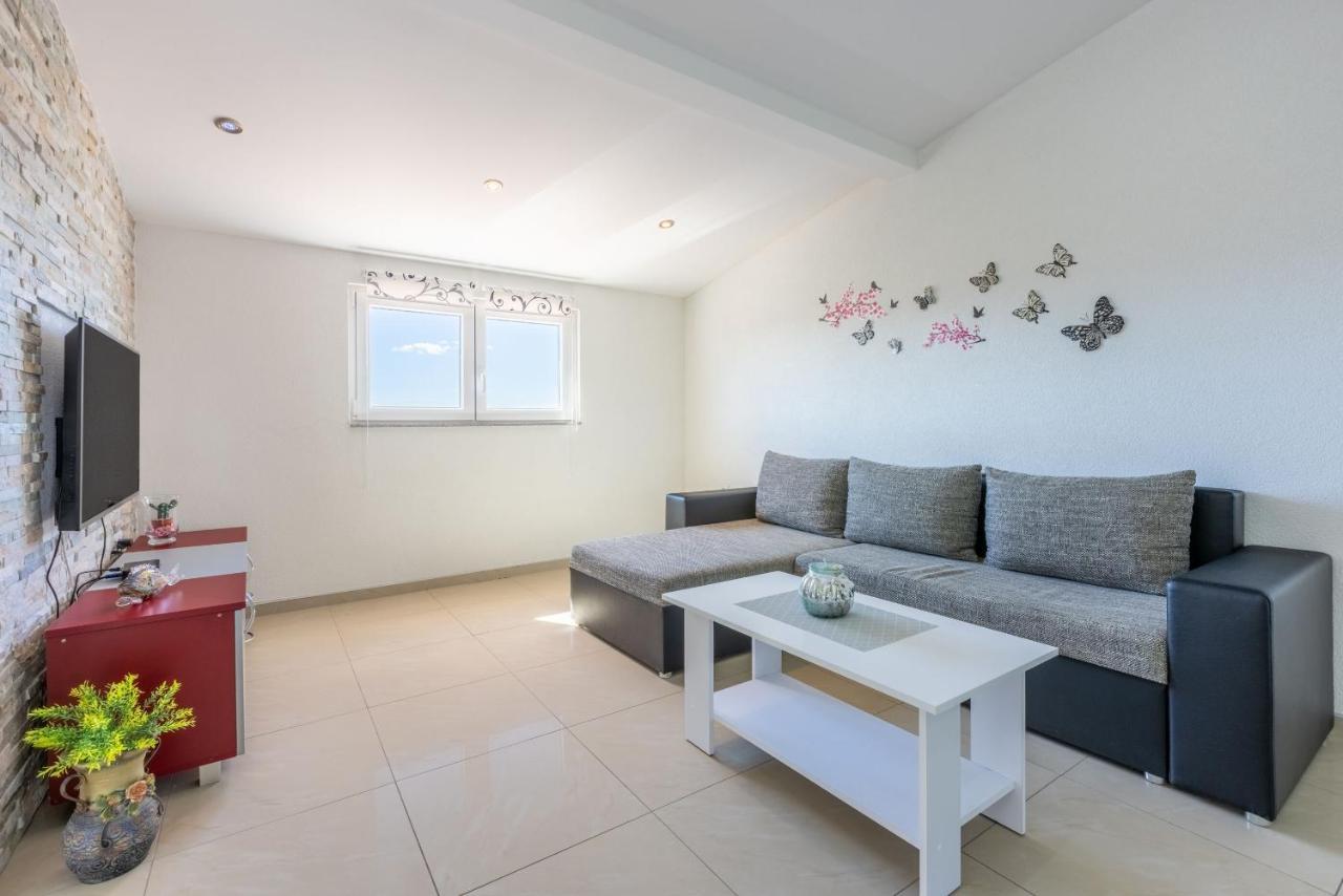 Apartments Pera Селце Экстерьер фото